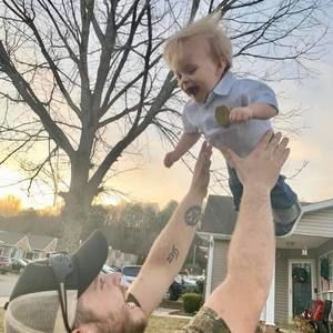 Meet your Posher, Jonathan